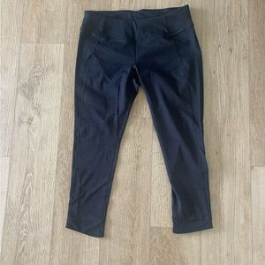 Calia cropped black leggings with tone on tone textured panels